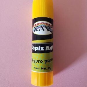 Pegamento Mediano en Barra 22g