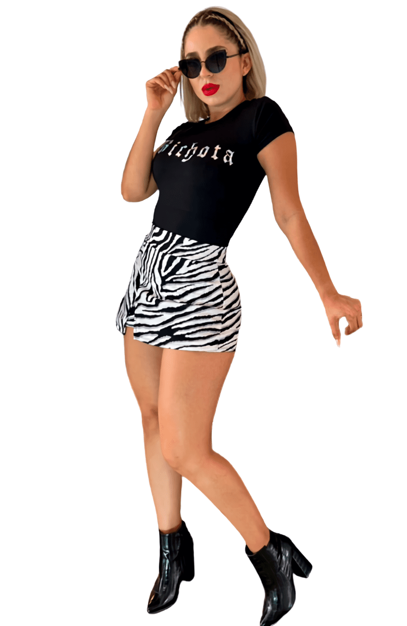 Conjunto 2 piezas Falda Short Zebra Corta Con Blusa Bichota