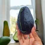 Monedero Artesanal  Kawaii en forma de Aguacate
