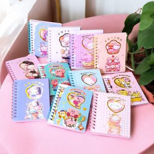 Mini Libreta de Espiral Decorada con Ventana de Corazón Cierre de Broche Diseños Kawaii