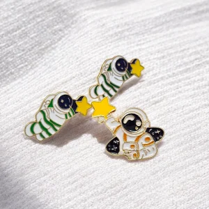 Pin Broche Metálico Modelo Astronauta