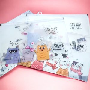 Folder Plastificado con Cierre Ziploc Tamaño Oficio Cat Day