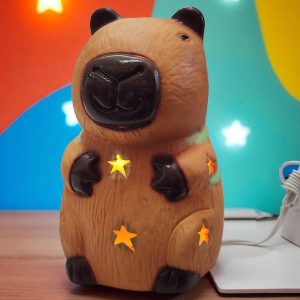 Lampara Capibara Diseño Estrellas