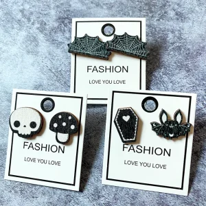 Aretes Asimétricos Punk Madera Halloween