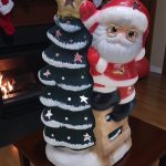Lámpara de Cerámica Árbol de Navidad con Santa Claus y Lentes 32cm
