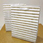 Bolsa de Regalo Mediana Rayas Doradas Glitter 26x32x12