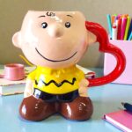 Taza Artesanal Pintada a Mano Figura Charlie Brown