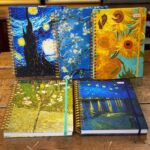 Libreta con Espiral Pasta Dura 200 Hojas C7 Tamaño Profesional Van Gogh Titi