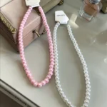 Collar de Perlas Atemporal – Elegancia y Brillo Sutil