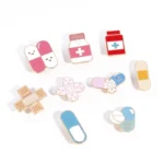 Pin Metálico "Cute MedCare" - Colección Kawaii de Salud 45787004-10