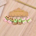 Set de 3 Pares de Aretes Kawaii: Macetitas con Girasoles, Cactus y Tulipanes