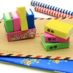 Set de Gomas de Borrar Kawaii Forma de Libros  2.5 cm - Caja con 4 Piezas