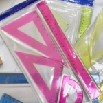 Juego De Geometría Combo Set - Paquete De 4 Piezas Neón 📏
