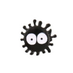 Pin Metálico "Susuwatari" (Duende del Polvo) - Inspirado en Studio Ghibli