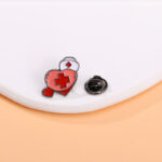 Pin Metálico "Heart Nurse" - Accesorio con Vocación