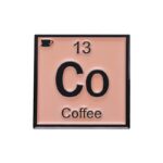 Pin Metálico Tabla Periódica Coffee Co - Broche Café Ciencia Regalo Ingeniero QFB