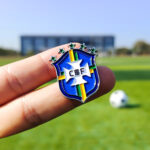 Pin Metálico Brasil CBF Escudo Selección Futbol Broche