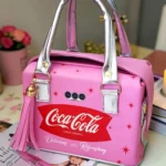 Bolso Estilo Coca-Cola Cherry - Edición Especial Rosa (20x14x13 cm)