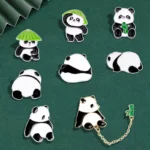 Pin de Esmalte Kawaii: Colección "Panda Divertido"