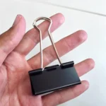 Caja con 12 Piezas de Pinzas / Clips Binder Clips Negros de 51 mm (2 pulgadas)